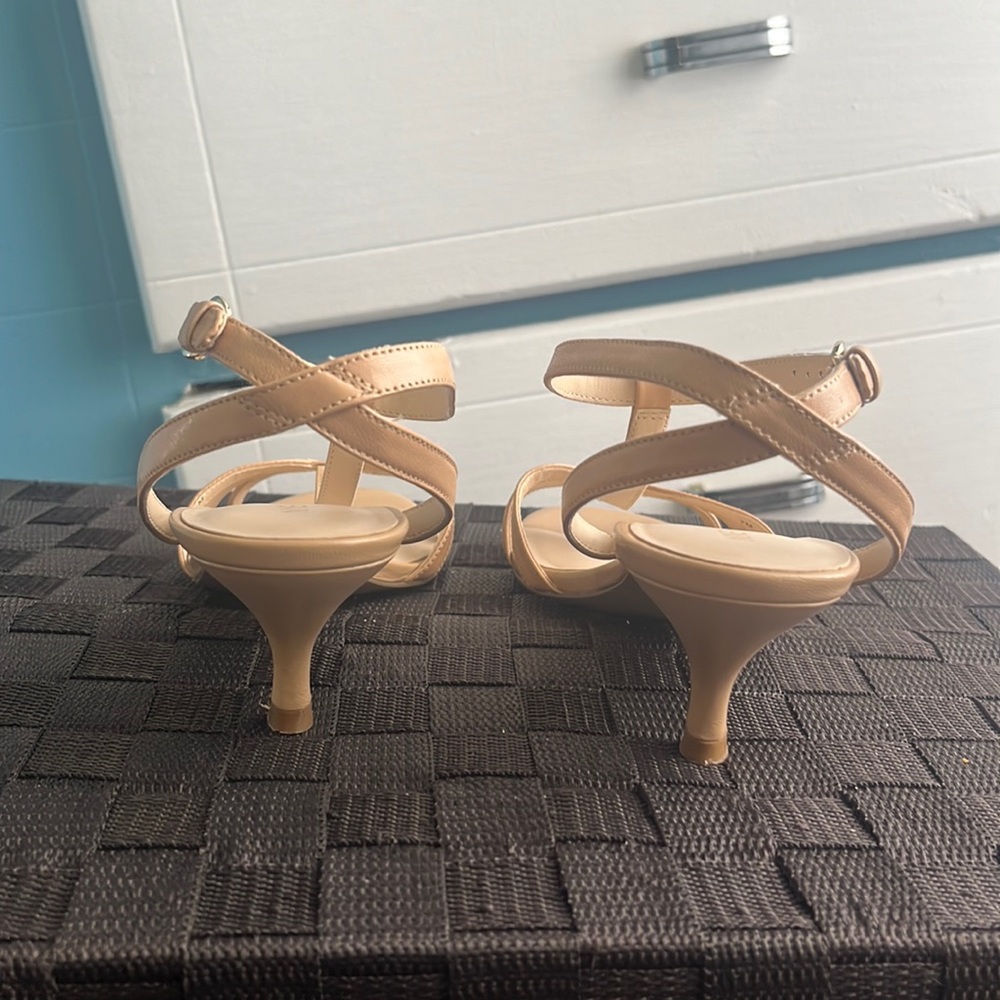 Nine West 2 inch shoes